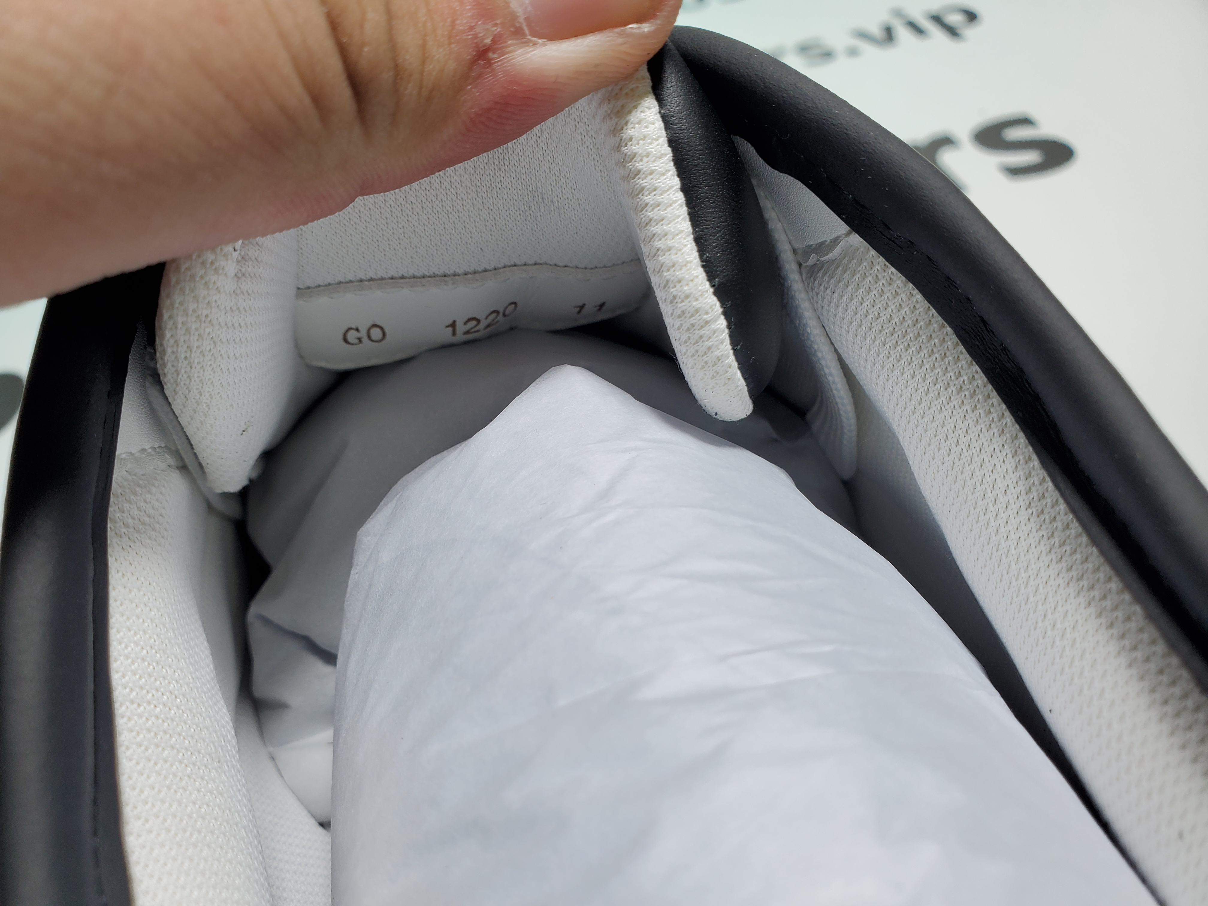 Louis Vuitton Trainer Black Blue  GO1220