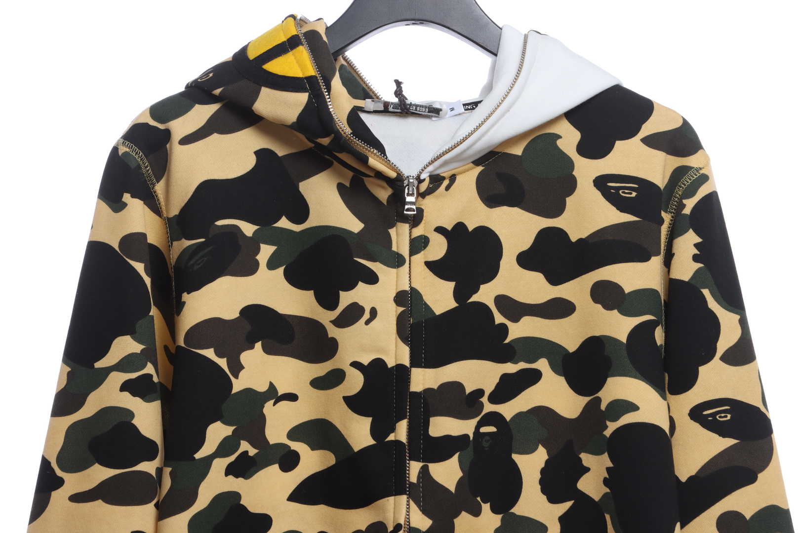BAPE co-branded hell kitty camouflage zipper hoodie yellow