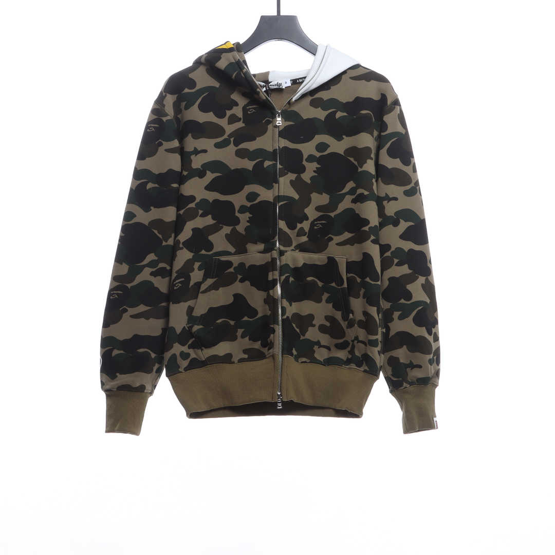 BAPE co-branded hell kitty camouflage zipper hoodie Green