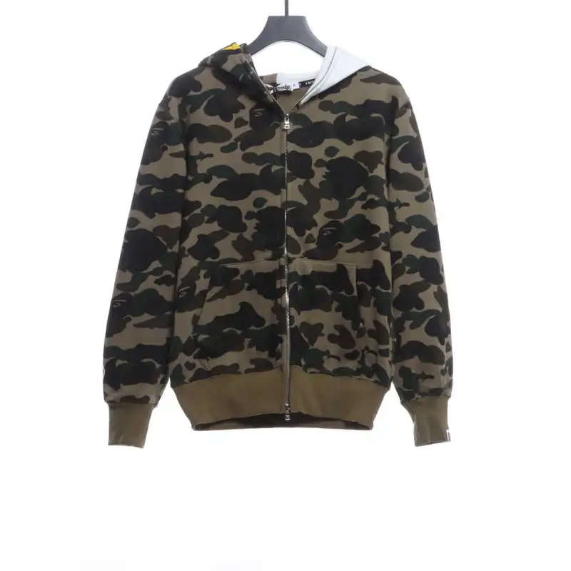 BAPE co-branded hell kitty camouflage zipper hoodie Green