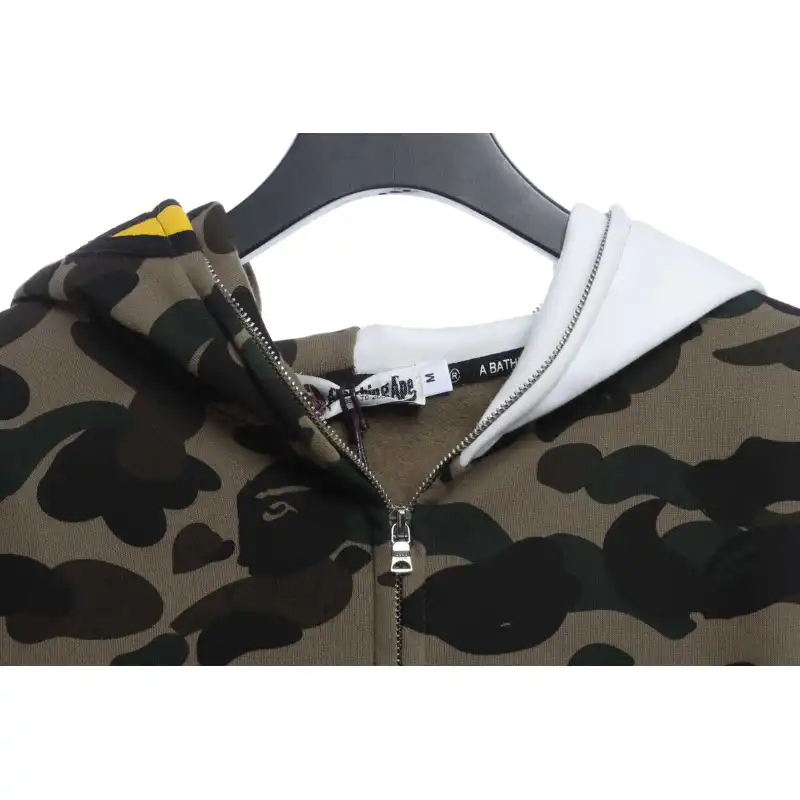BAPE co-branded hell kitty camouflage zipper hoodie Green