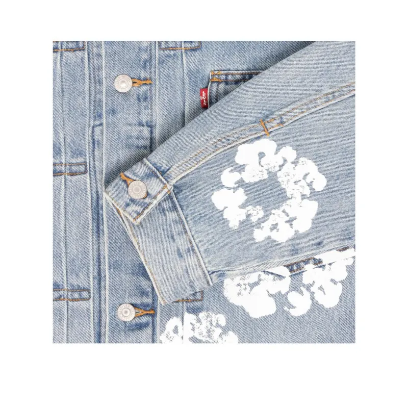 DT All Over Wreath Light Wash Jacket