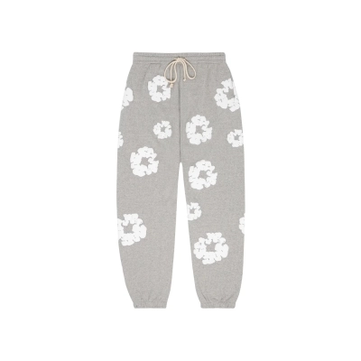 DT The Cotton Wreath Sweatpants Grey 01