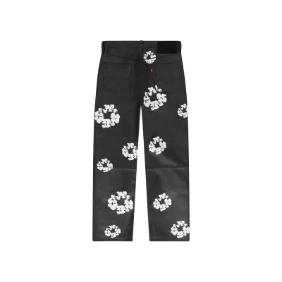 DT x Levi's The Cotton Wreath Jeans Black 01