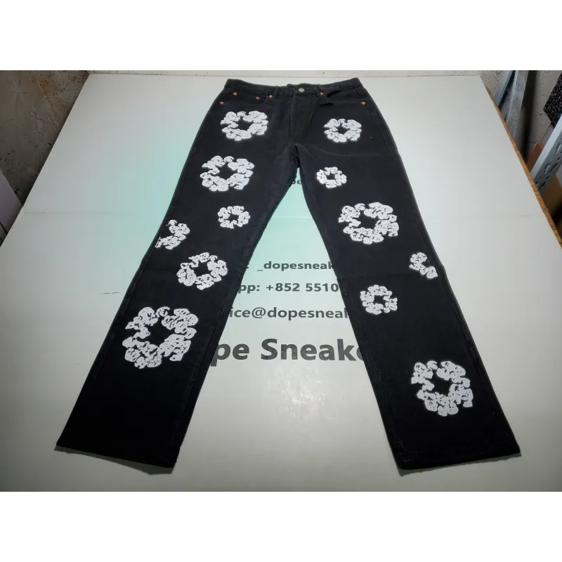 DT The Cotton Wreath Jeans Black