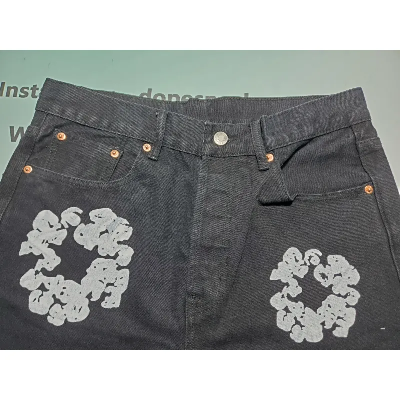 DT The Cotton Wreath Jeans Black