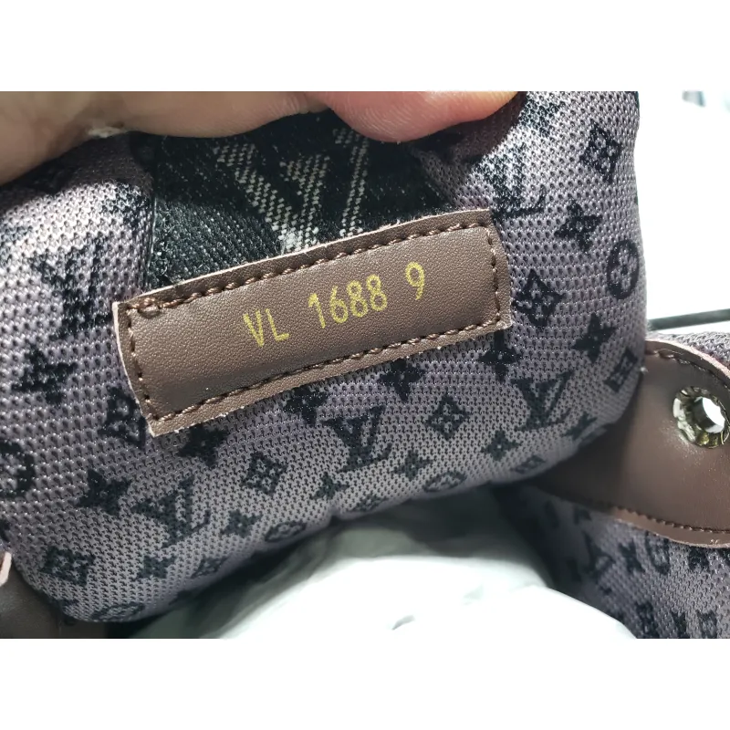Louis Vuitton Monogram Plain Leather  1ABMHT