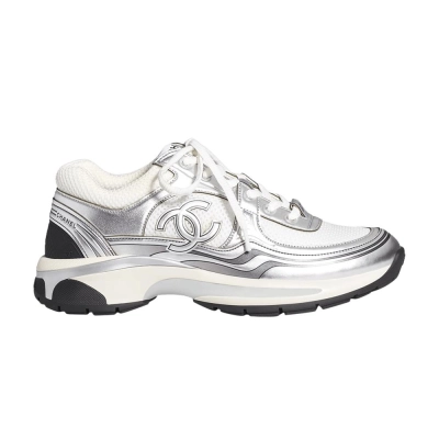 Chanel silver-white 01