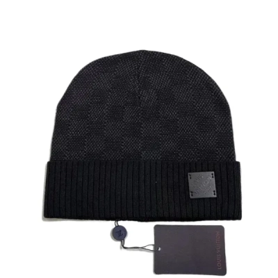  Louis Vuitton Clothes  Petit Damier Beanie Black 01