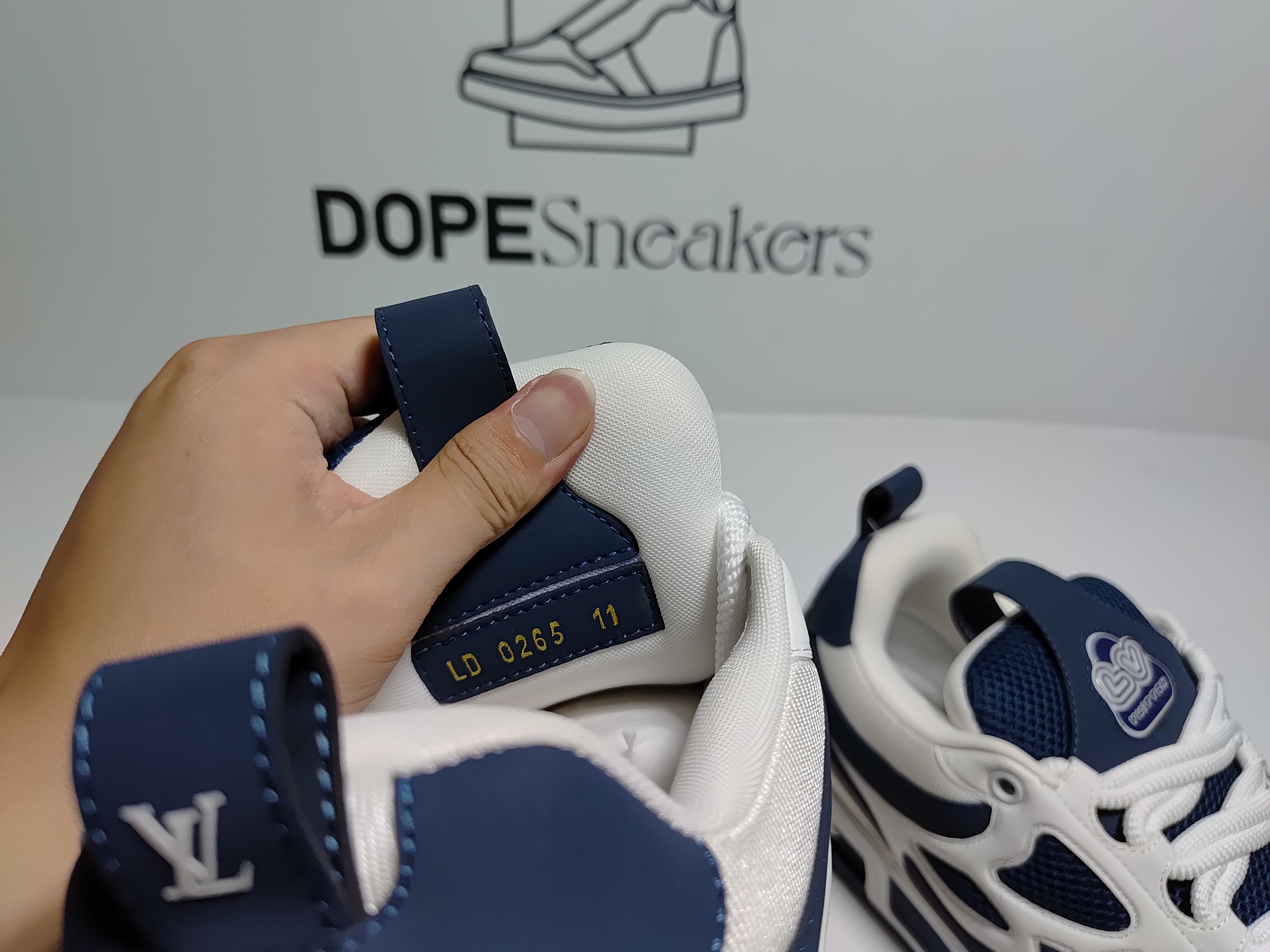 Louis Vuitton Leather lace up Fashionable Board Shoes Blue 51BCOLRB