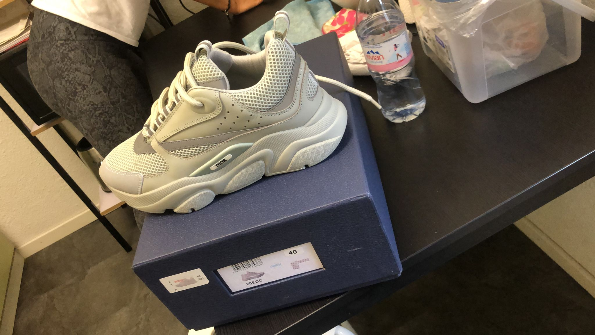 Dior B22 Triple Grey 3SN231YKA804 review Sara Sa