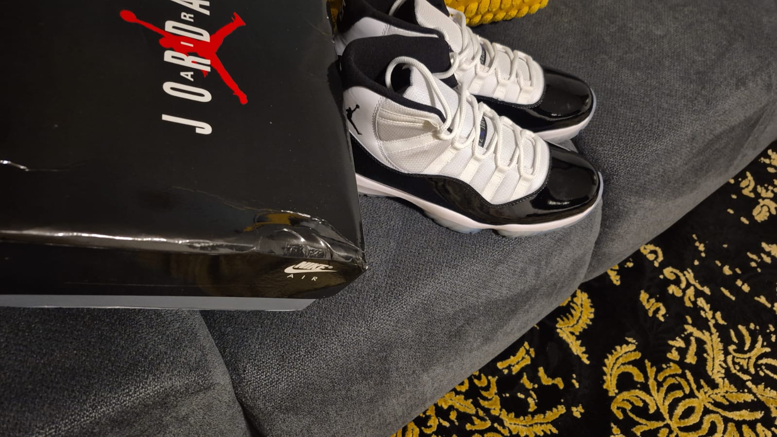 Air Jordan 11 High “Concord” (2018) 378037-100 review Keenan Cooper