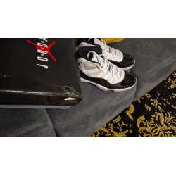 Air Jordan 11 High “Concord” (2018) 378037-100 review Keenan Cooper