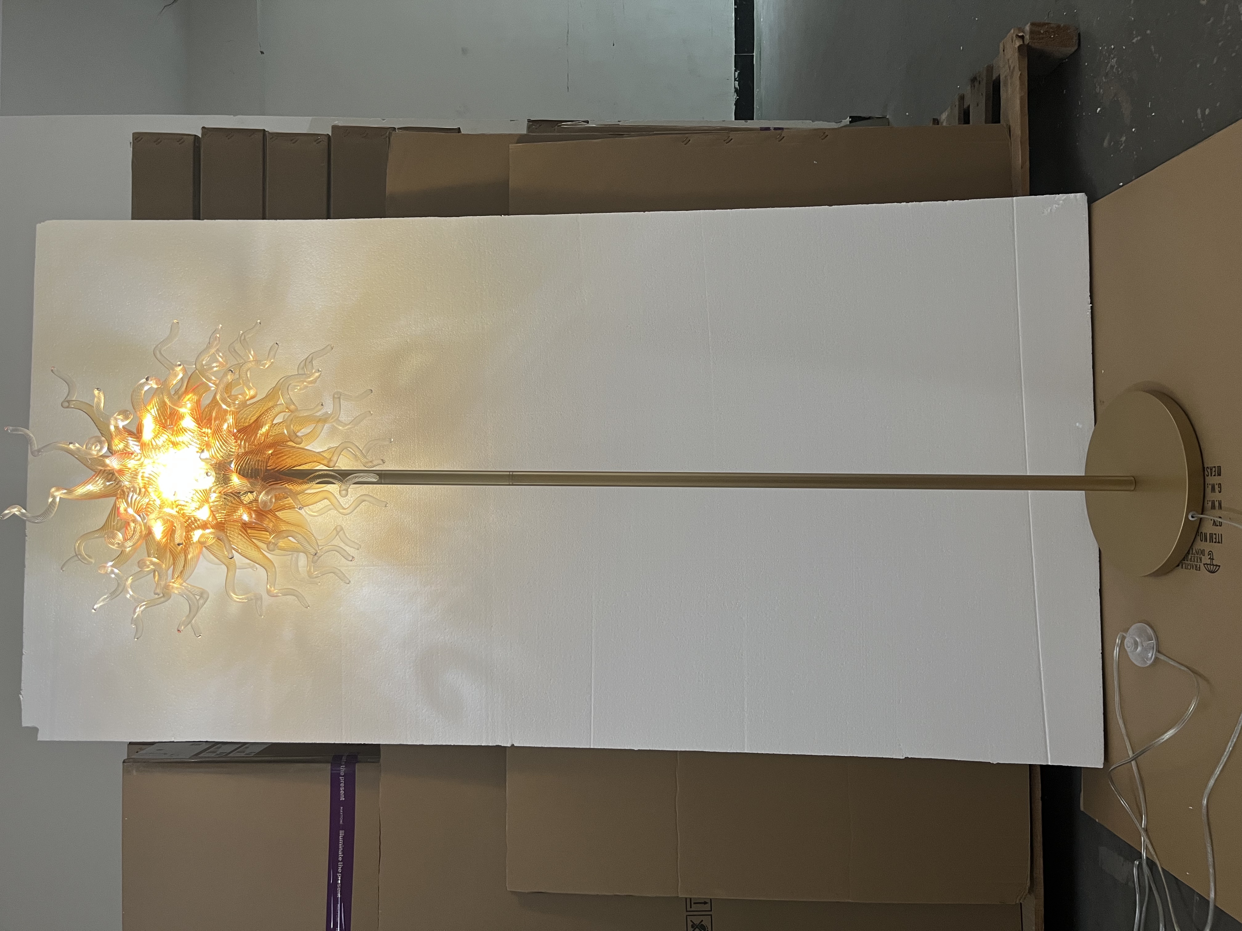 Chihuly Style Floor Lamp (Gold-to-Clear Gradient Glass)