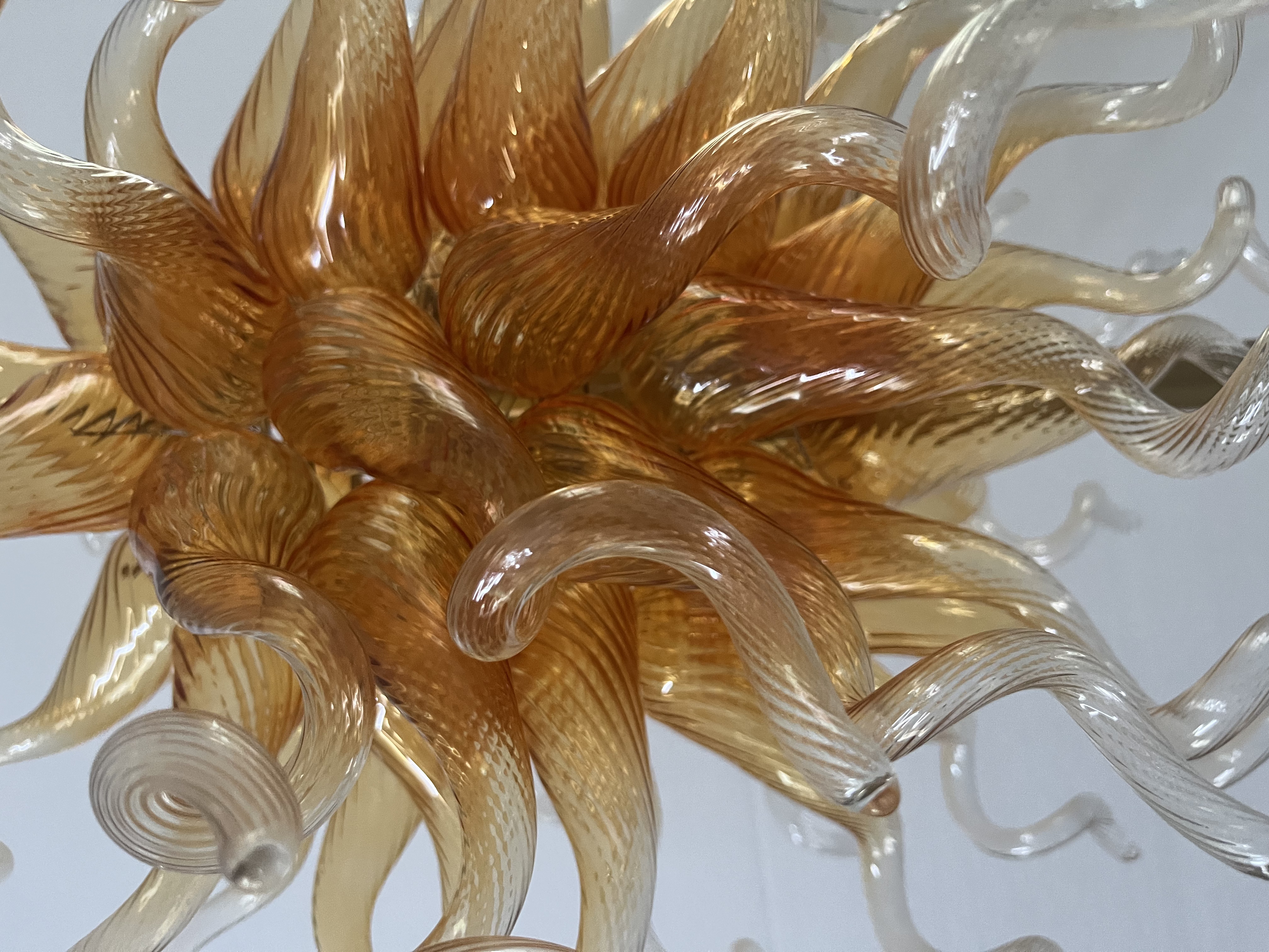 Chihuly Style Floor Lamp (Gold-to-Clear Gradient Glass)
