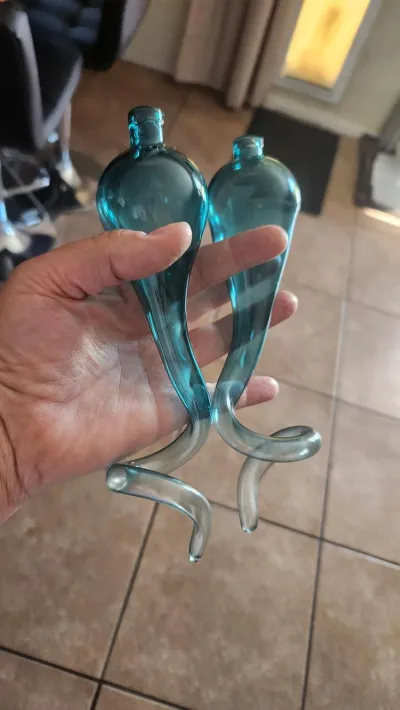 Chihuly Style Chandelier (Blue And Clear) review Nancy Smeltzer 01