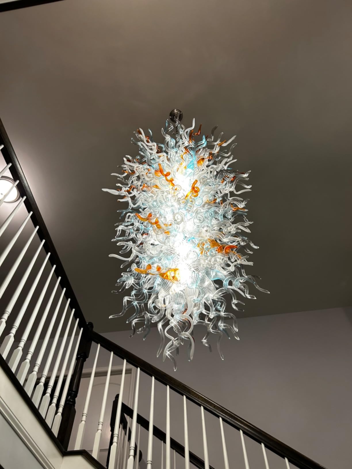 Large Chandeliers For High Ceilings Chihuly Style Chandelier (Blue And White） review Caroline Morris 04