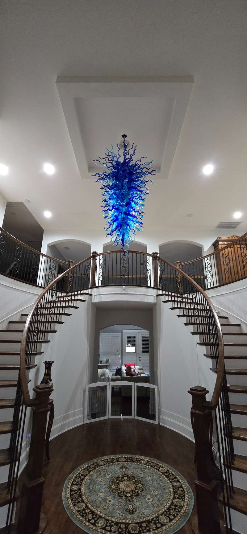 Large Modern Chandeliers For High Ceilings  Chihuly Style Chandelier (Blue) review kalbilim 01