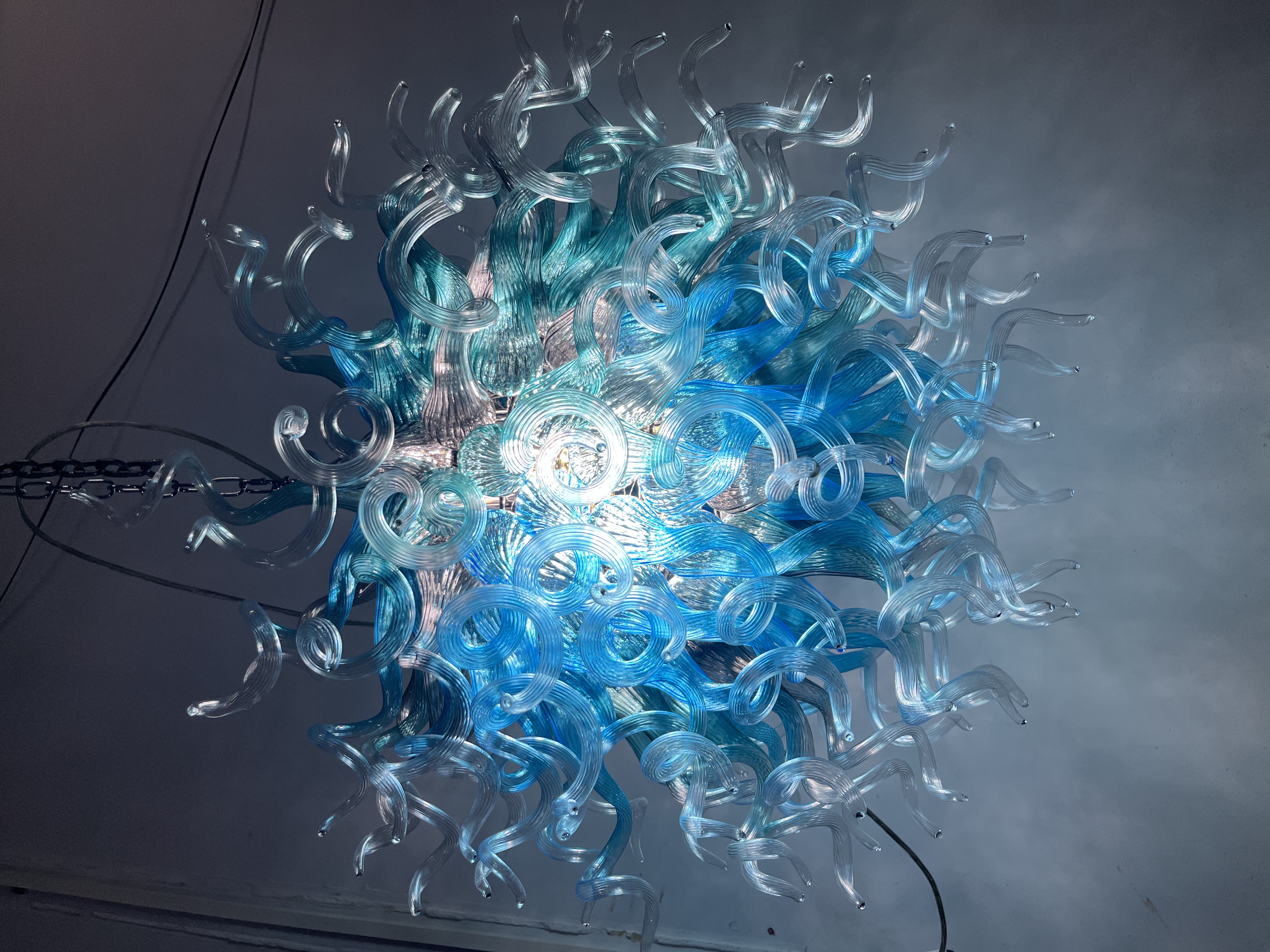 Chihuly Style Chandeliers Hand Blown Glass Chandelier  (Light Blue And Clear) review Iacob 00