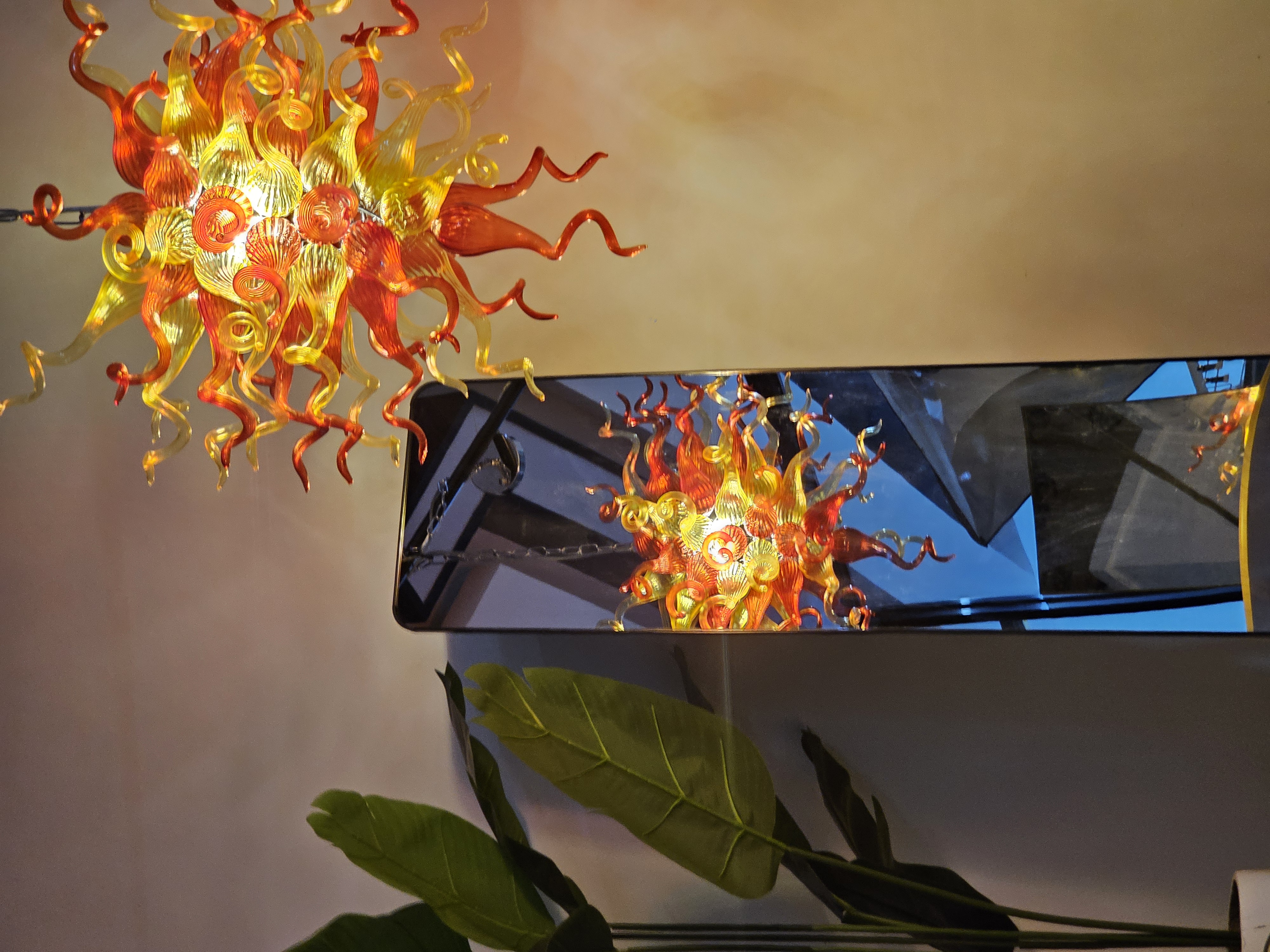 Chihuly Style Chandelier Hand Blown Glass Chandelier (Christmas Limited Edition Amber With Red) review Andy