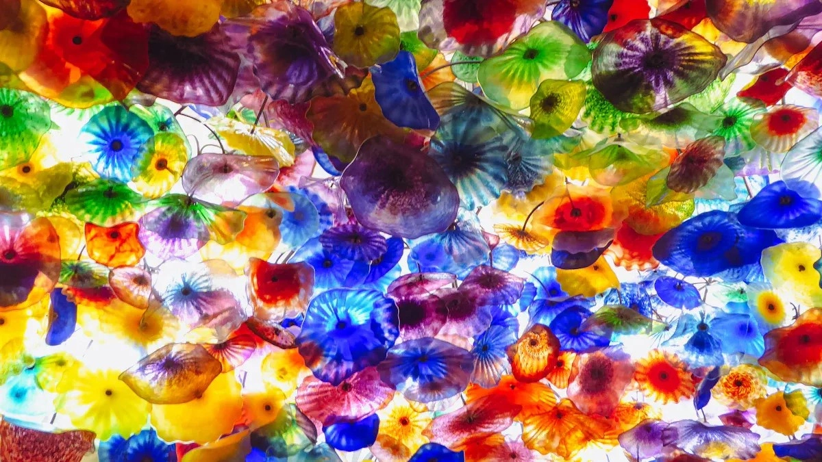 Chihuly-Like Chandeliers
