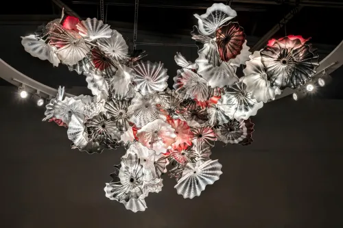 The Artistry Behind Italian Murano Glass Chandeliers: From Venice to Your Home