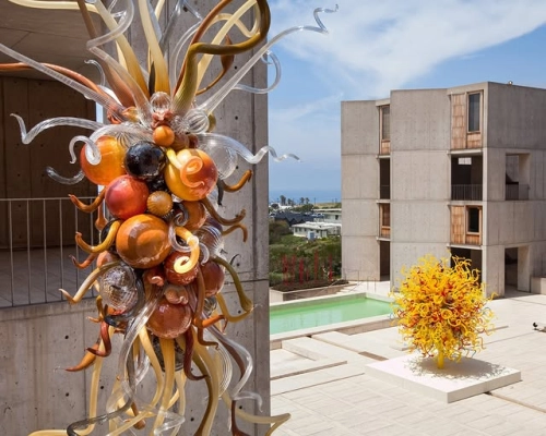 Investing in Vintage Italian Murano Glass Chandeliers: Value, Authentication, and Care