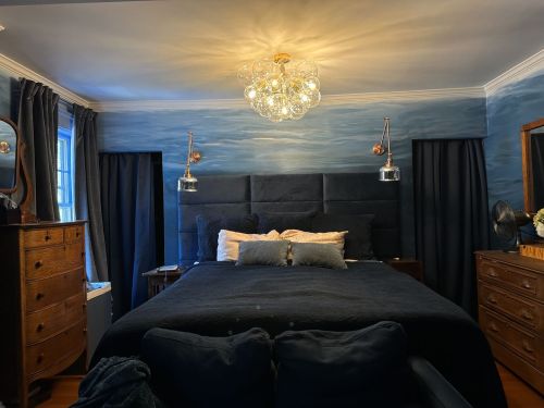 Medium chandeliers vs. small bubble chandeliers and how to choose the perfect size for your space