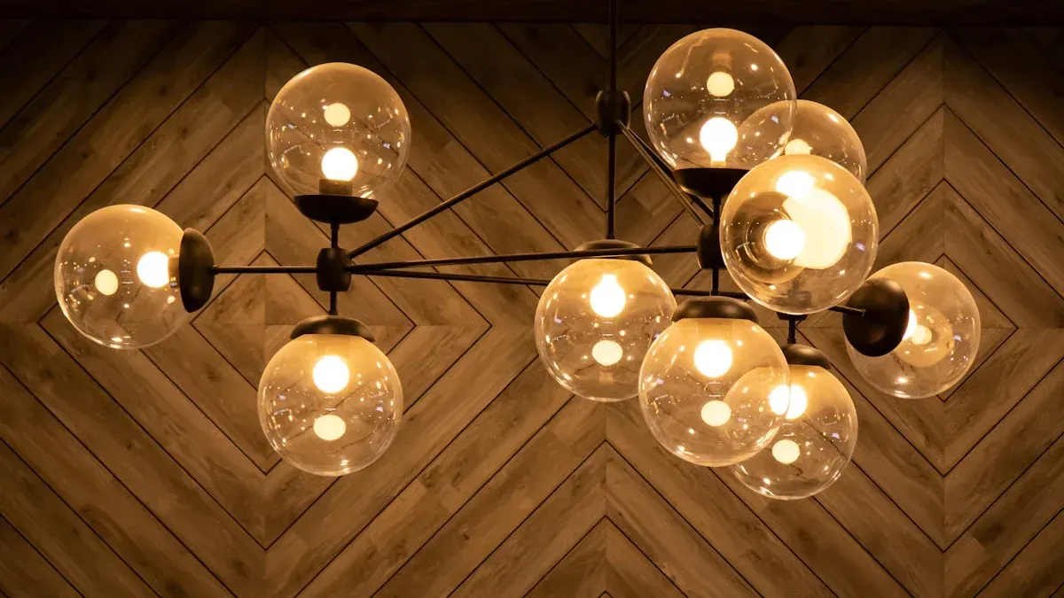 Bubble Pendant Light Features