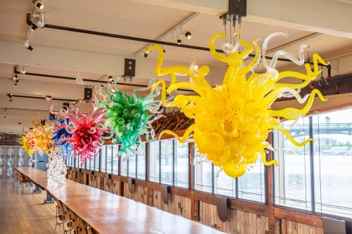 What is a Chihuly chandelier replica?