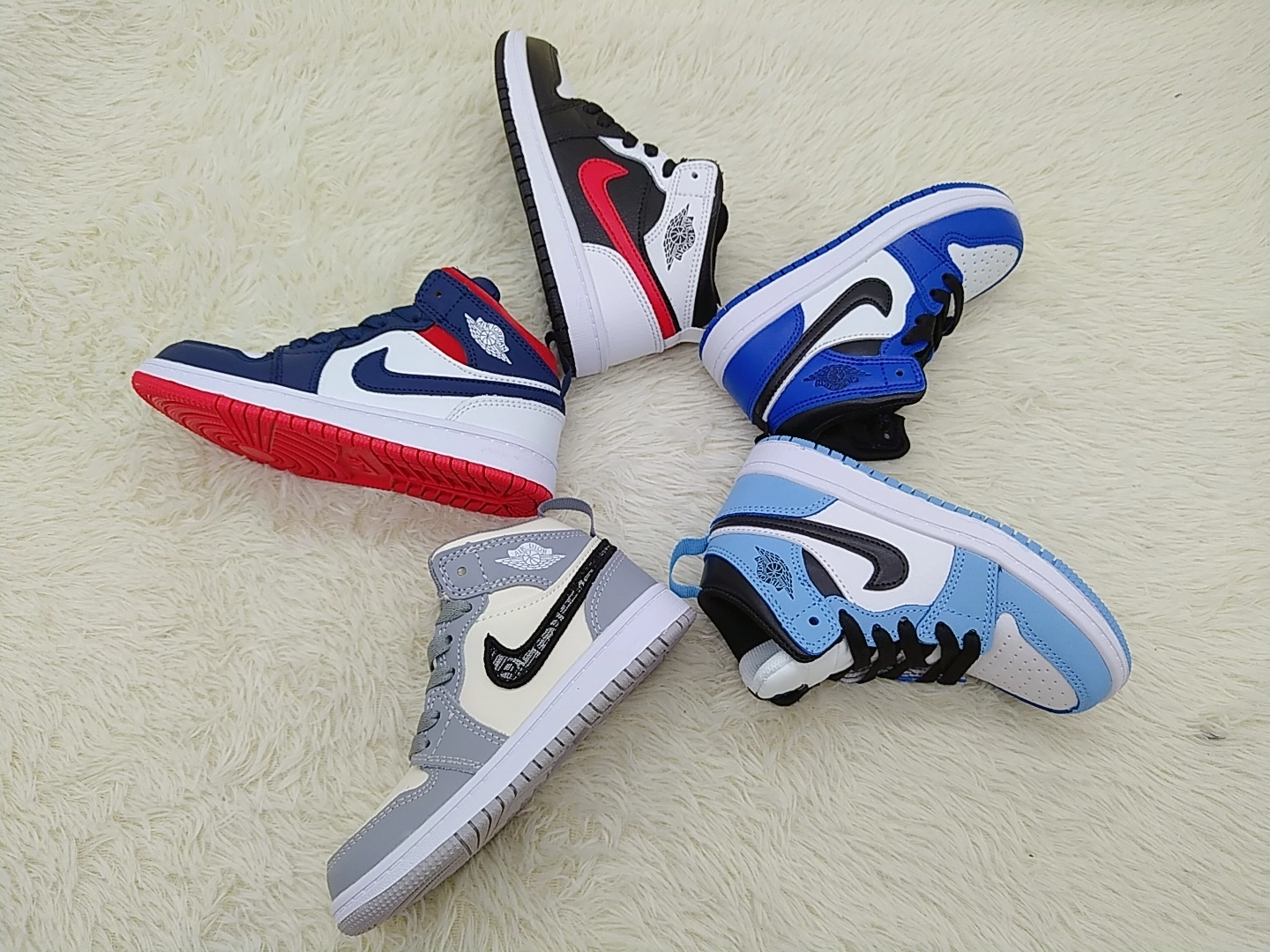 Jordan 1 Kids Shoes