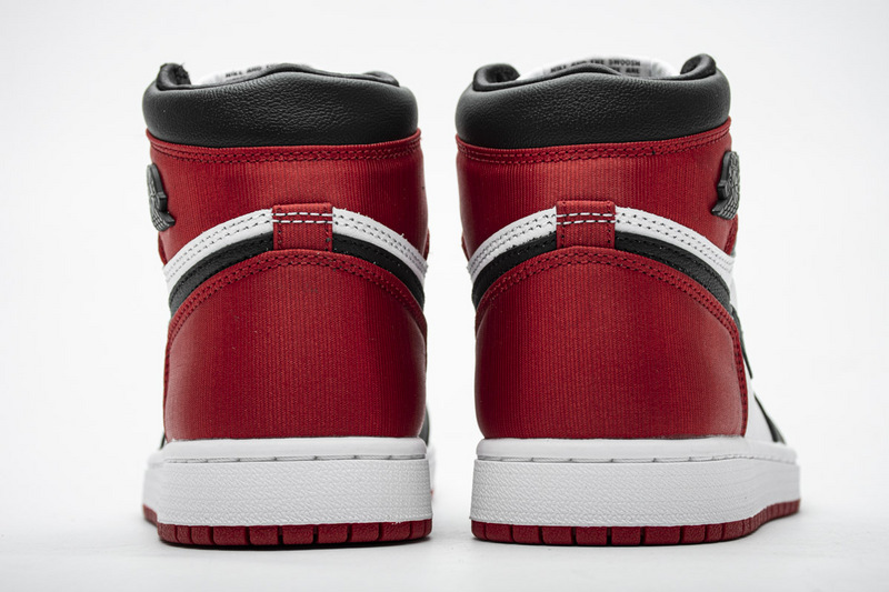 PK GOD Air Jordan 1 Retro High Satin Black Toe (W)
