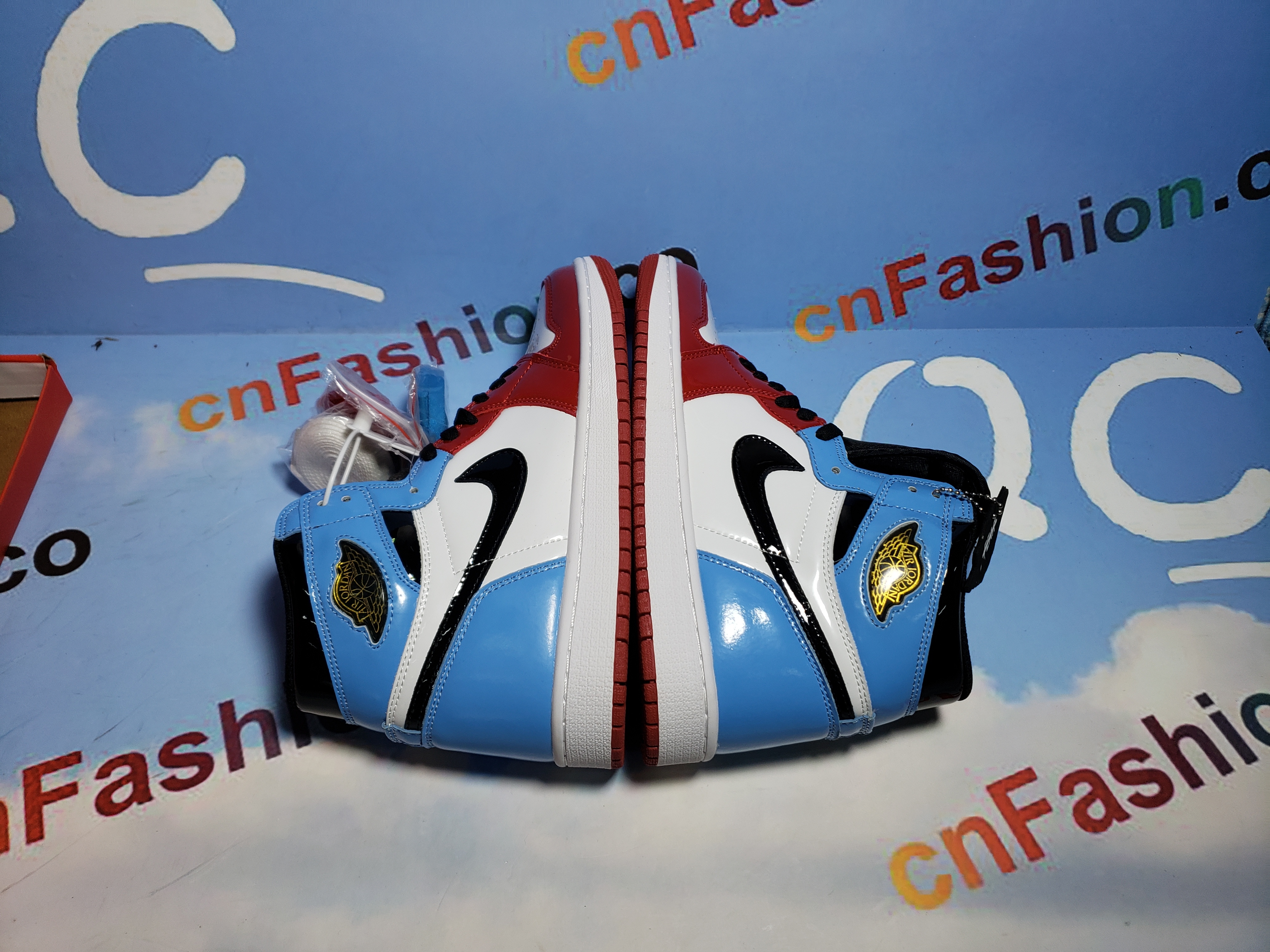 PKGoden Air Jordan 1 Retro High Fearless UNC Chicago CK5666-100