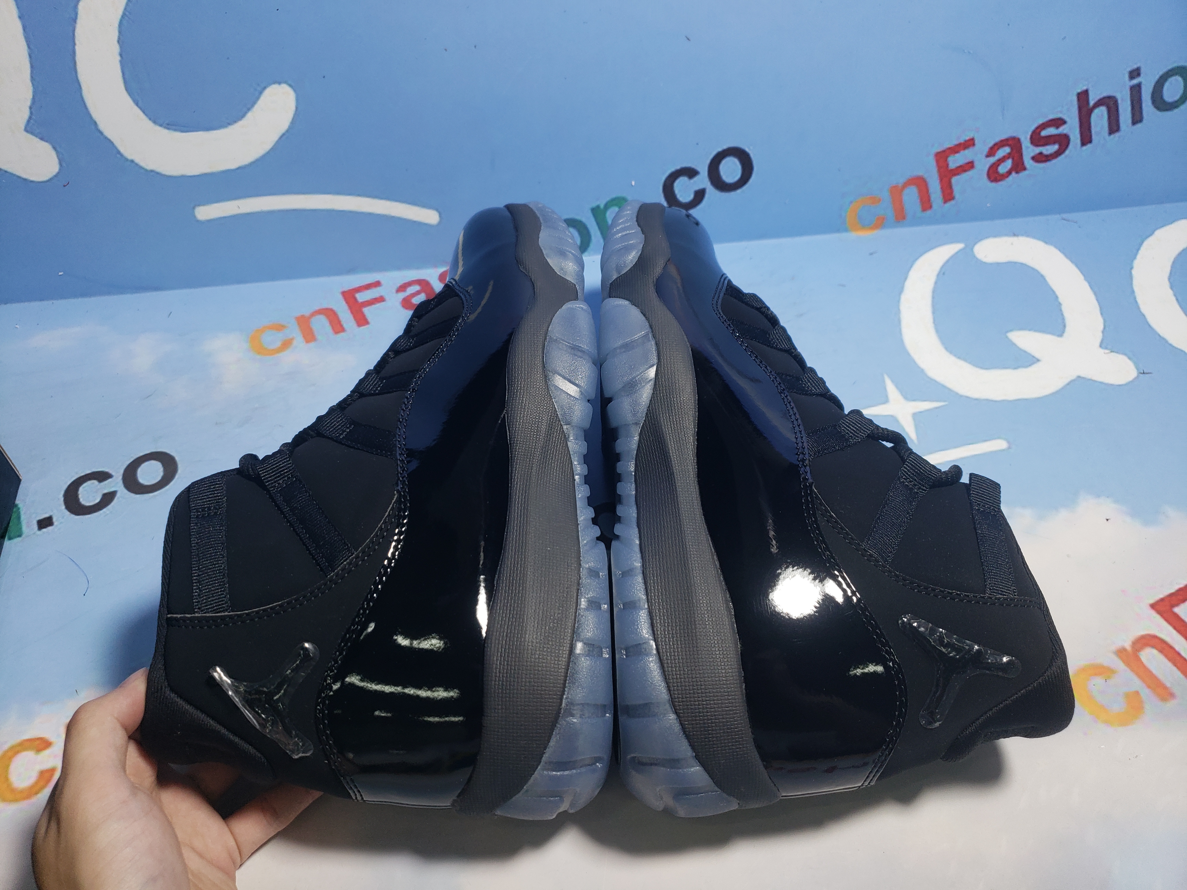 PKGoden Air Jordan 11 Retro Cap and Gown