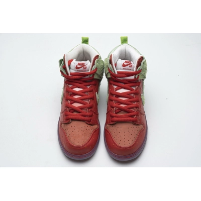 PKGoden SB Dunk High Strawberry Cough 01