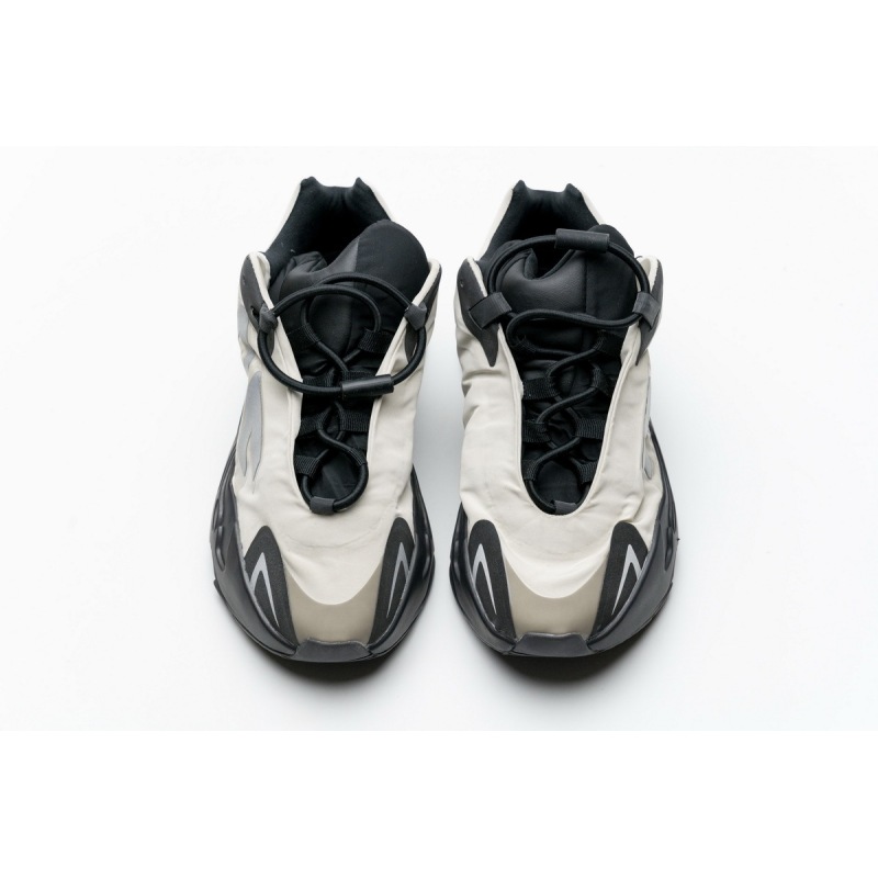 PK GOD Yeezy Boost 700 MNVN Bone