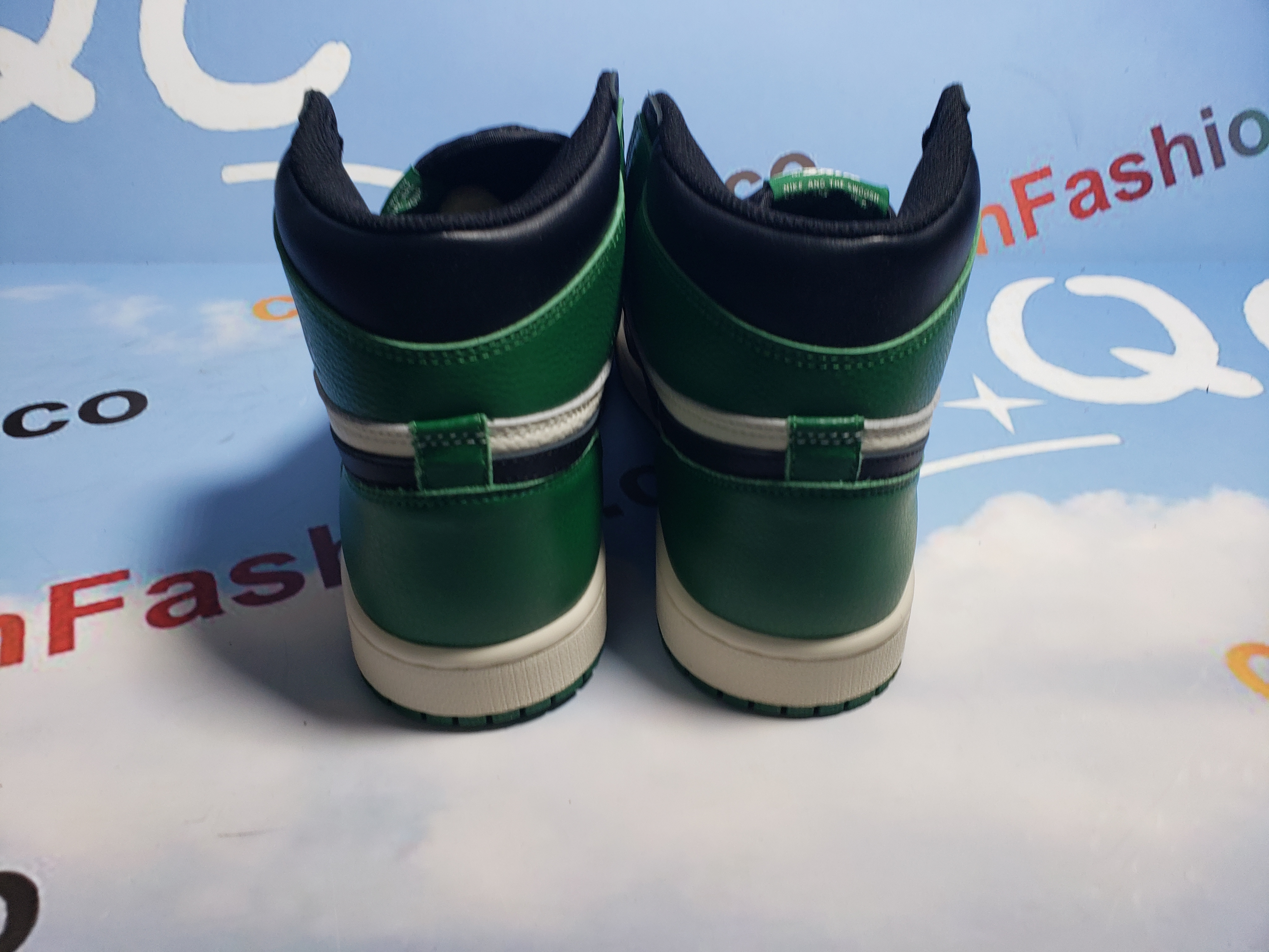 OG Jordan 1 Retro High Pine Green