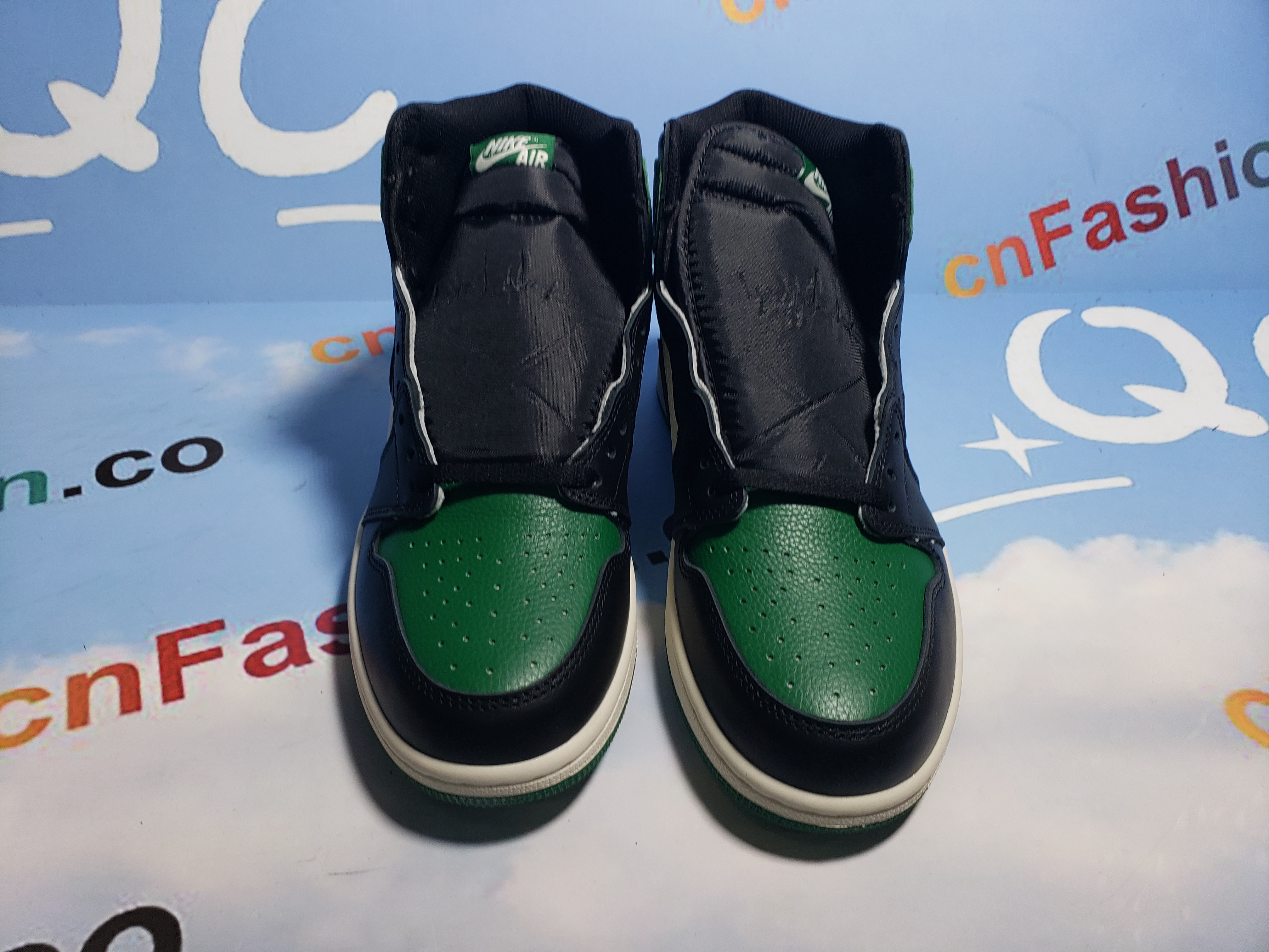 OG Jordan 1 Retro High Pine Green