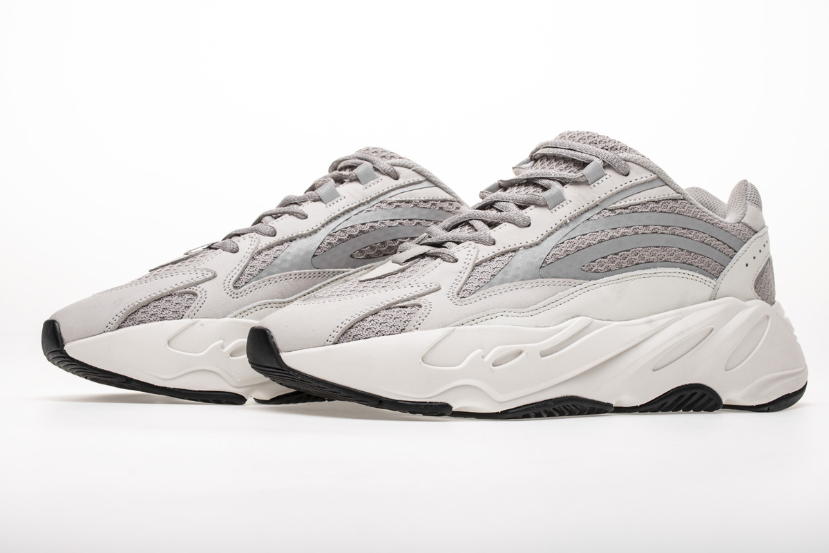 OG Yeezy 700 V2 Static