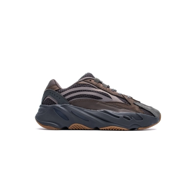 OG Yeezy Boost 700 V2 Geode 01