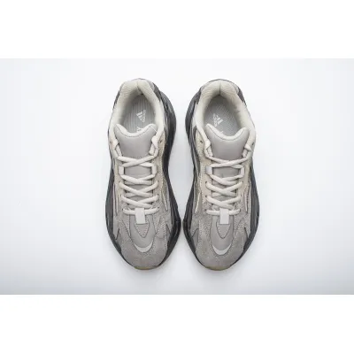 OG Yeezy Boost 700 V2 Tephra 02