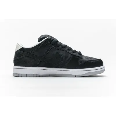 OG SB Dunk Low Medicom Toy (2020) 01
