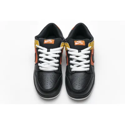OG Dunk SB Low Raygun 02