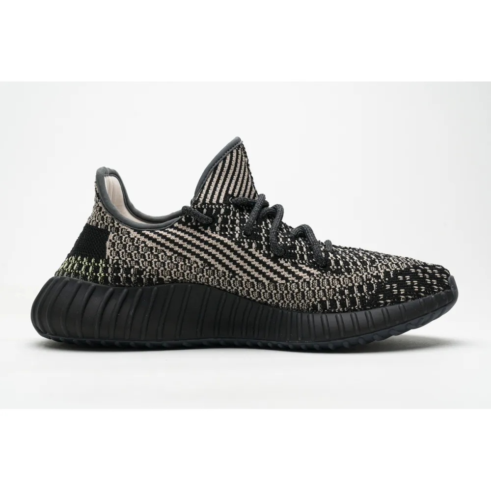 OG Yeezy Boost 350 V2 Yecheil (Non-Reflective)