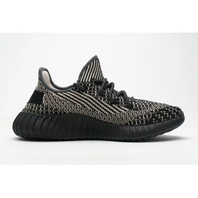 OG Yeezy Boost 350 V2 Yecheil (Non-Reflective) 01