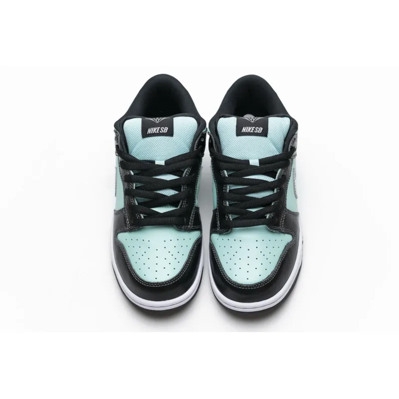 OG Dunk SB Low Diamond Supply