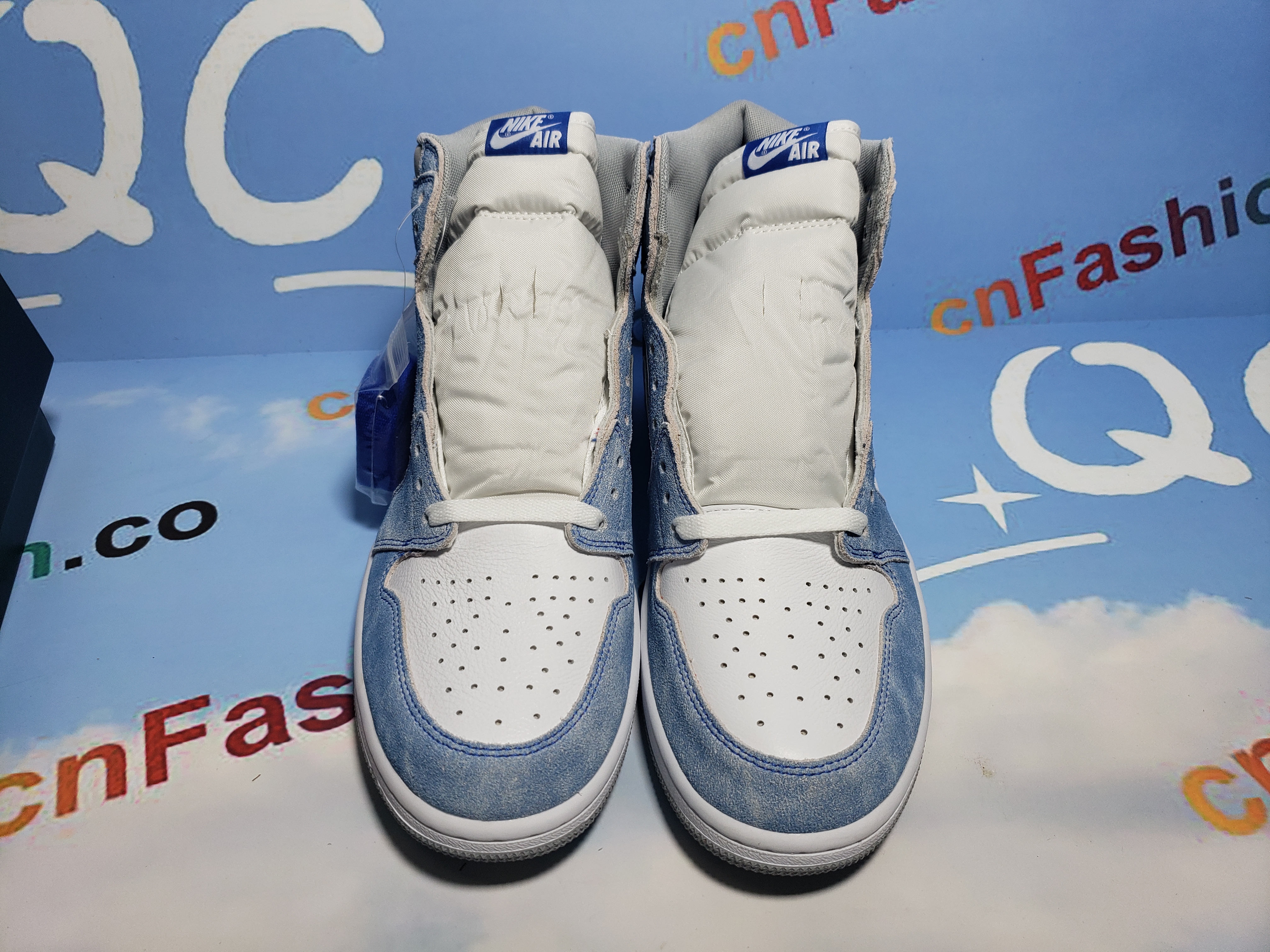 PKGoden Jordan 1 Retro High OG Hyper Royal,555088-402
