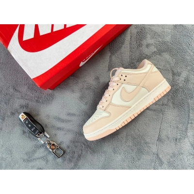 OG Dunk Low “Orange Pearl” 01