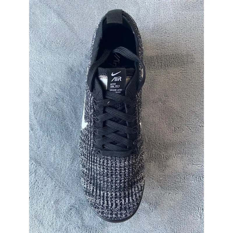 OG Air VaporMax Flyknit 3 Oreo