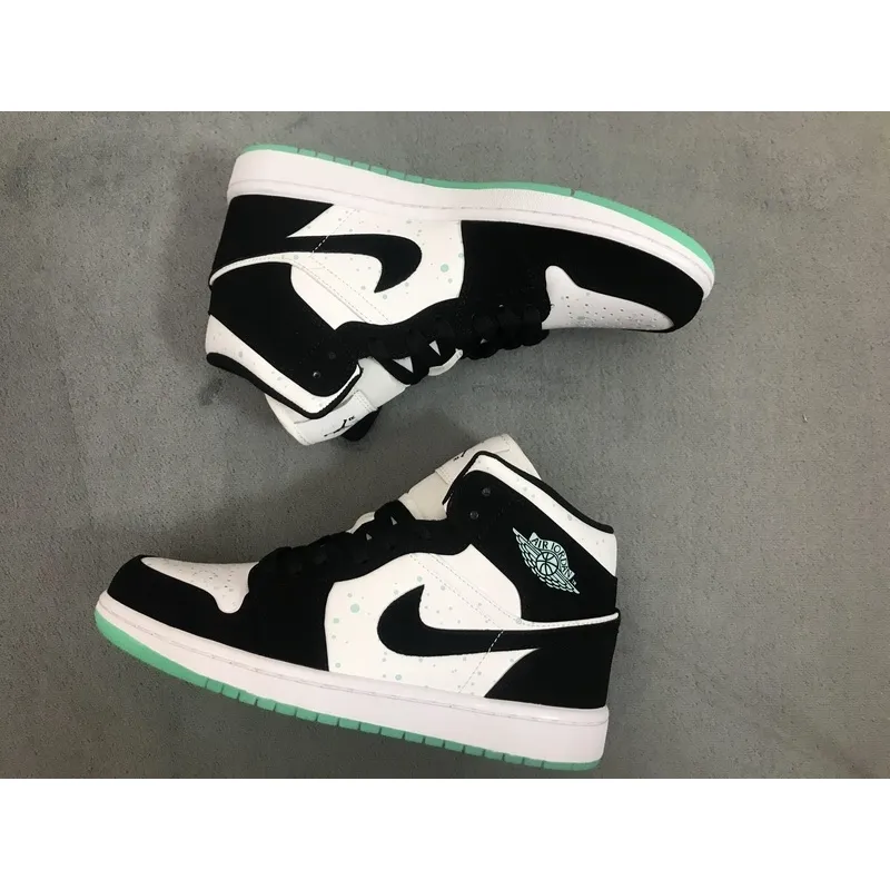 OG Jordan 1 Mid White Black Teal Tint (GS)